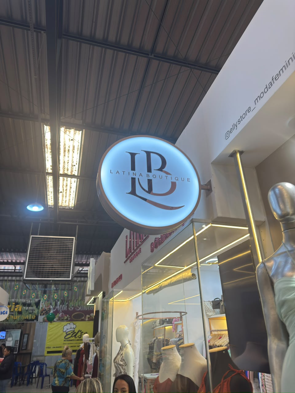 Trabalho de Acrílico número 14